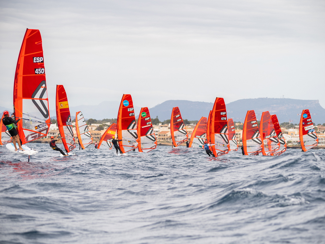 noticias náuticas, actualidad náutica, es nàutic, techno iqfoil, competición, campeonato, regata, em