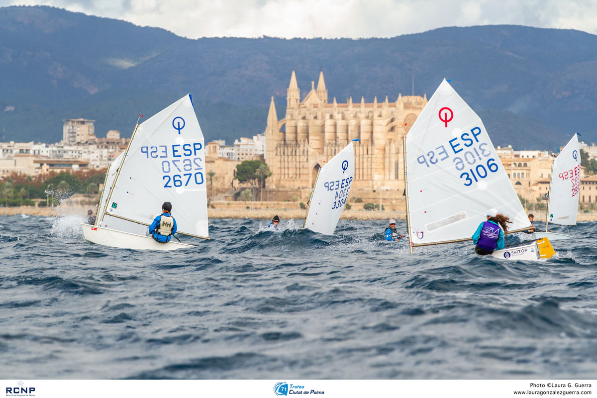 noticias náuticas, actualidad náutica, 73 trofeo ciutat de palma, optimist, bahía de palma, rcnp, re