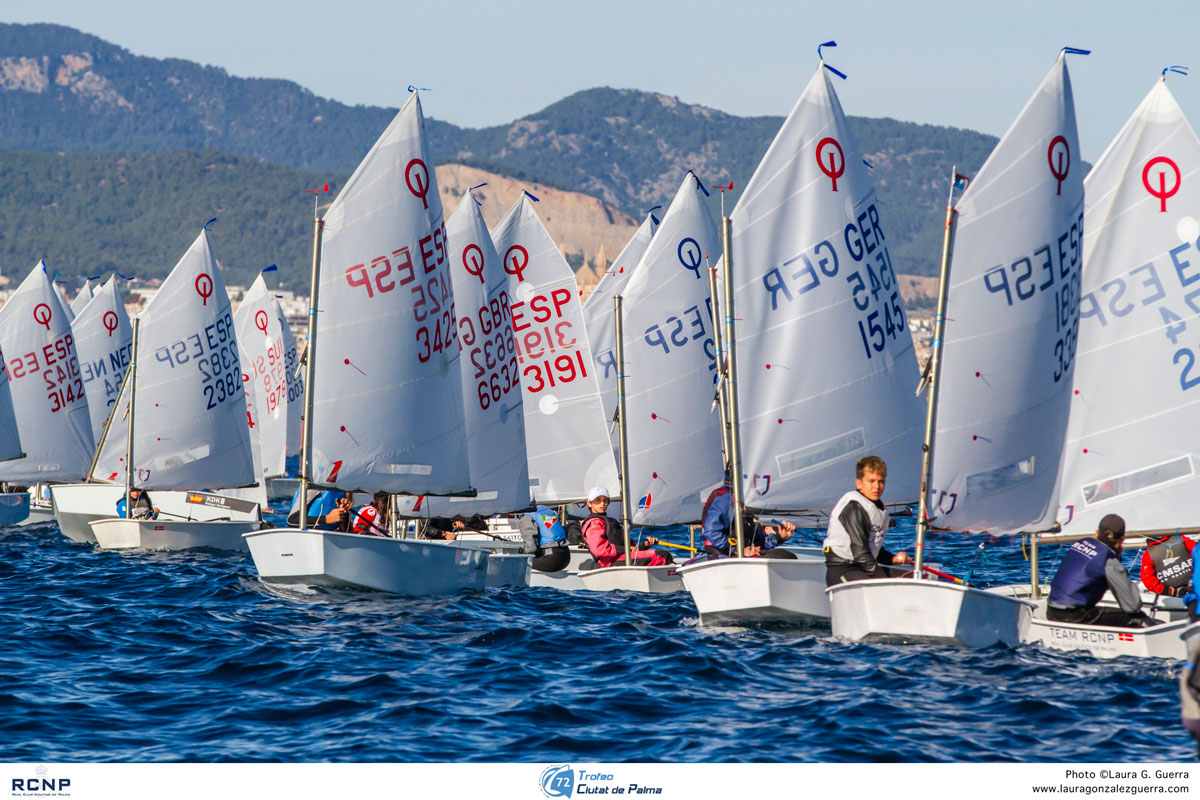 noticias náuticas, actualidad náutica, 73 trofeo ciutat de palma, optimist, bahía de palma, rcnp, re