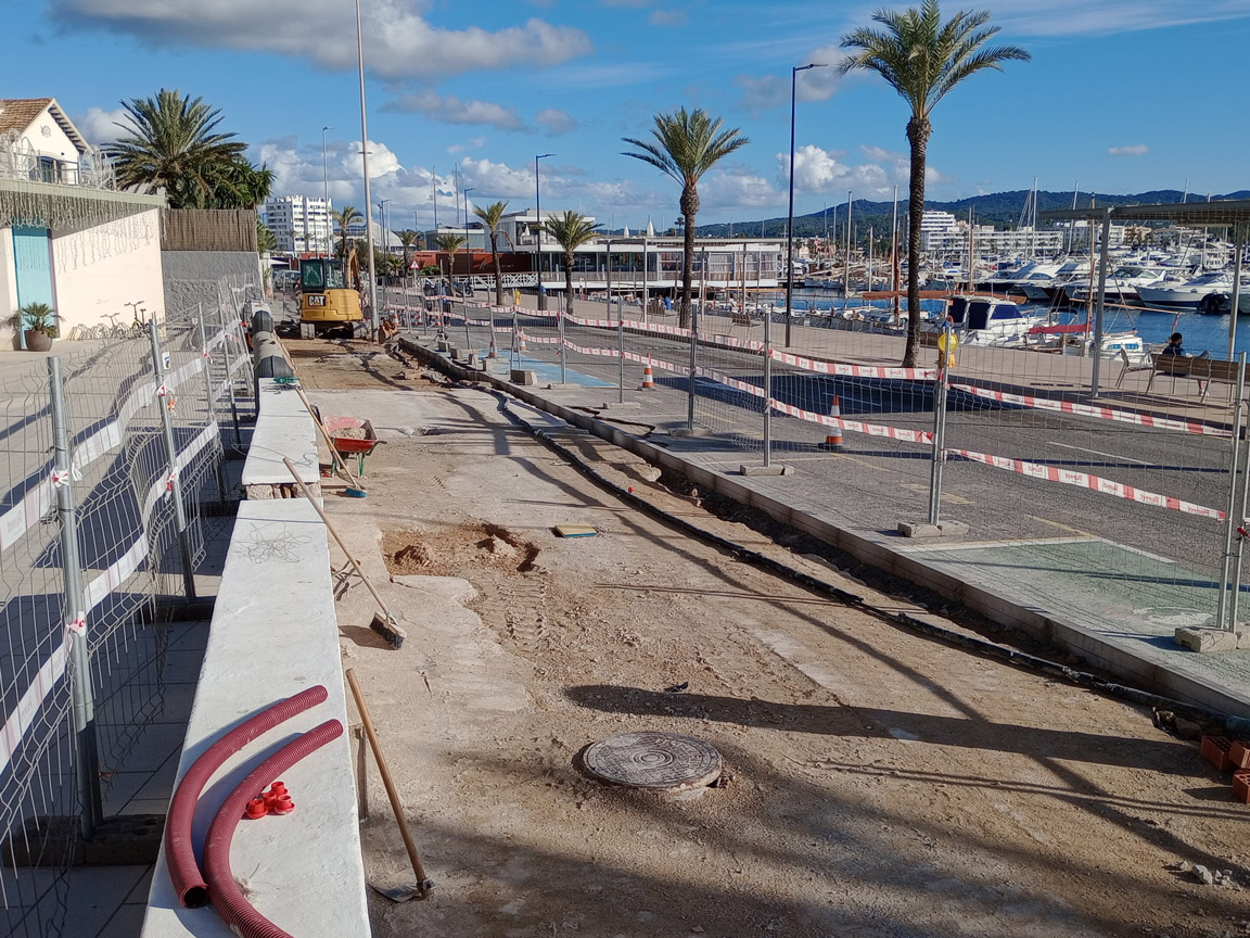 noticias náuticas, actualidad náutica, puerto de sant antoni, ibiza, pantalanes, obras portuarias, g