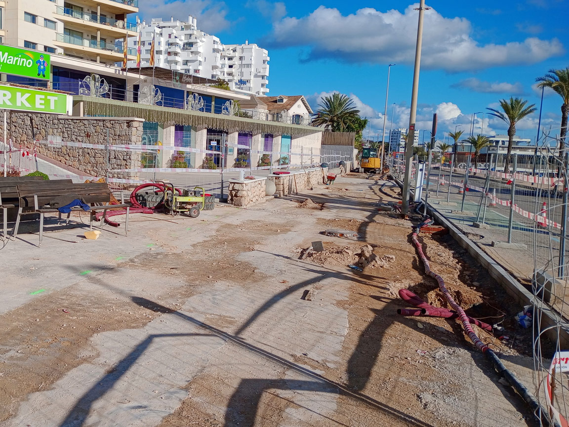 noticias náuticas, actualidad náutica, puerto de sant antoni, ibiza, pantalanes, obras portuarias, g