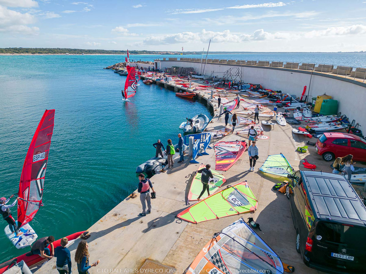 actualidad náutica, noticias náuticas, campeonato de baleares, trofeo dyreco, iqfoil, clase techno, 