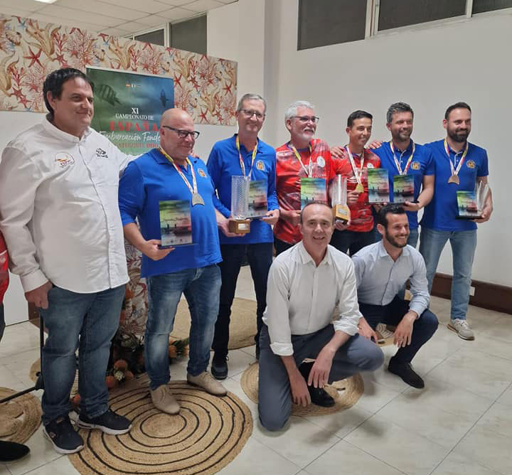 Los pescadores baleares triunfan en el Campeonato de España Embarcación fondeada Dúos 