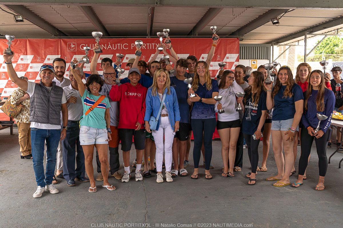 Javier Plomer, Magdalena Villalonga y Bartolomé Albons, vencedores del Trofeo Natalio Comas