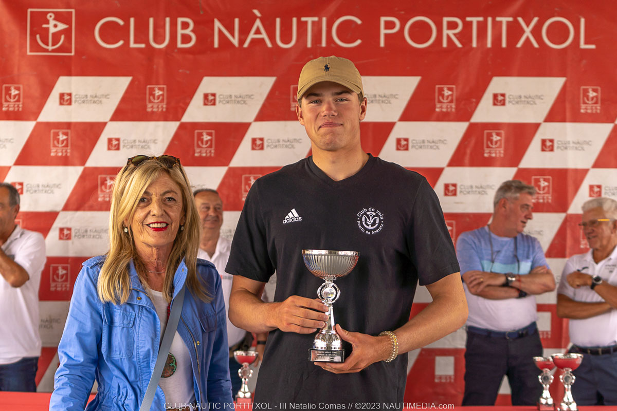 actualidad náutica, noticias náuticas, club nàutic portitxol, trofeo natalio comas, vela, regata, IL