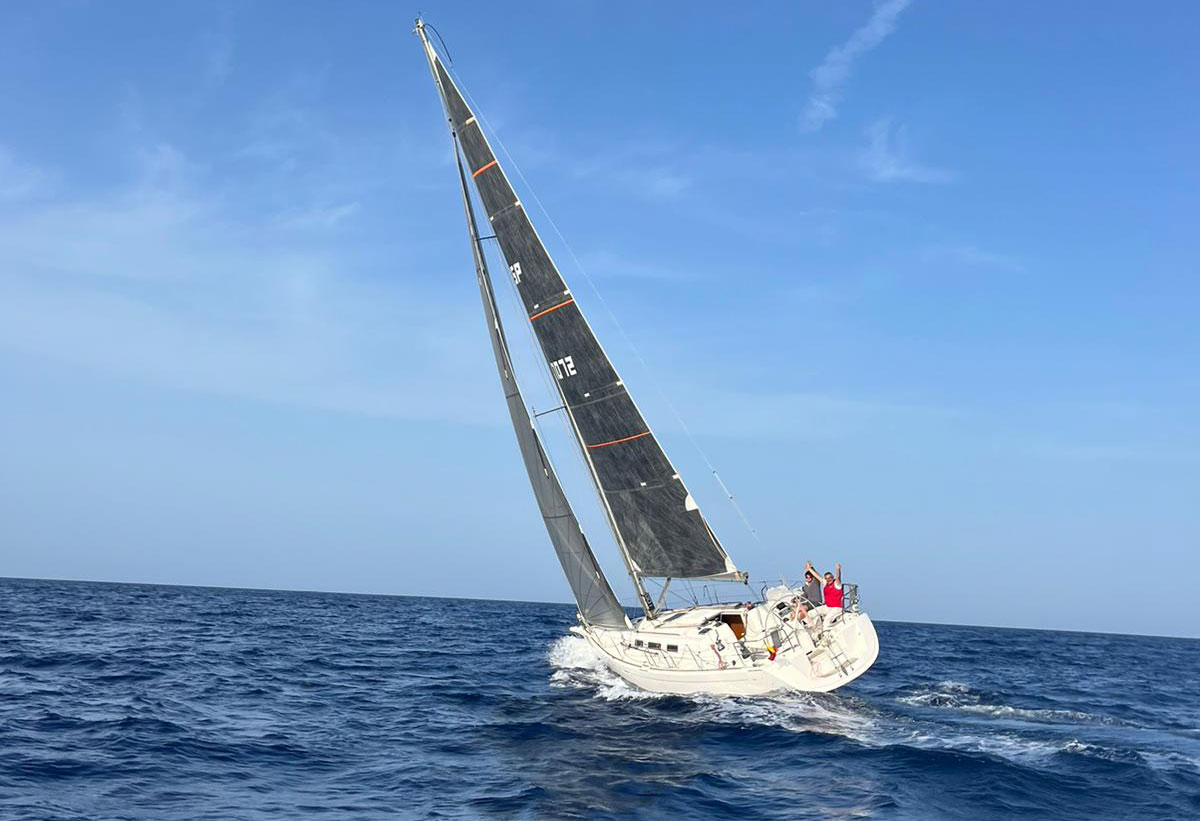 actualidad náutica, noticias náuticas, club nàutic sa ràpita, 150 millas, regata, vela, crucero, Clu