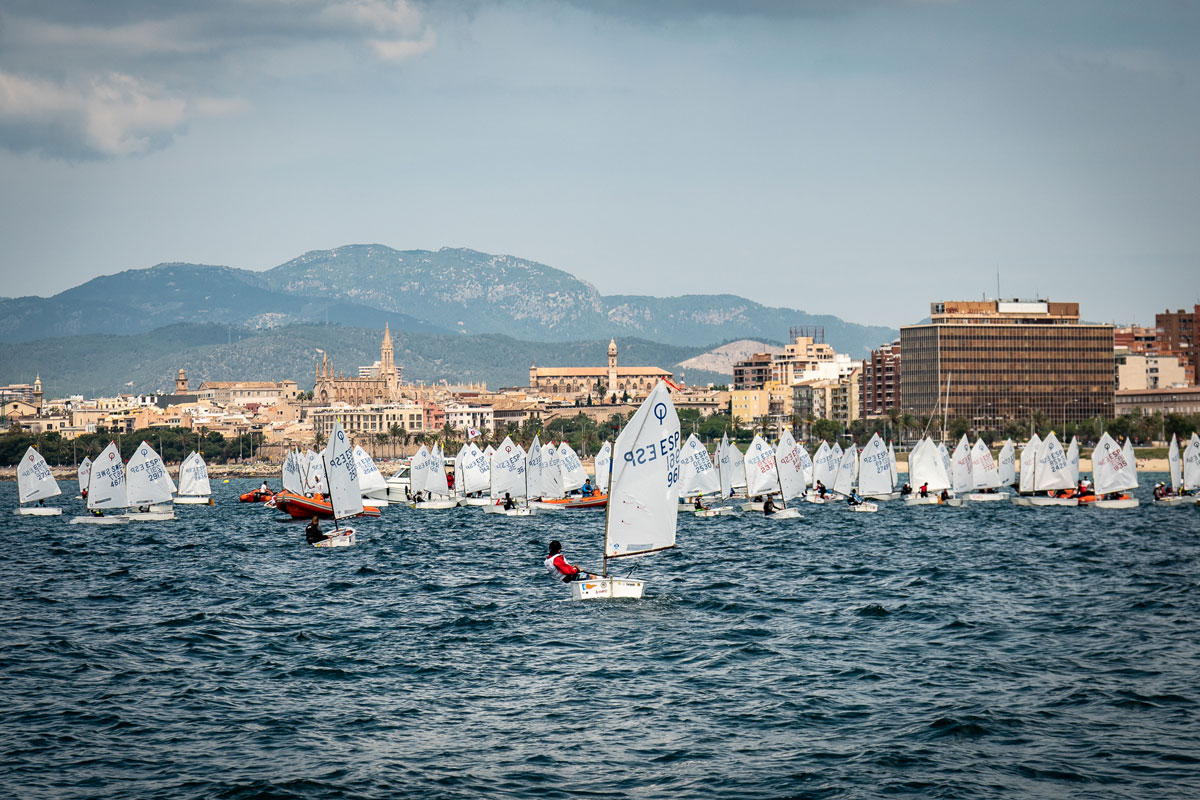 actualidad náutica, noticias náuticas,  nautimeda, pasión por el mar, trofeo mama optimis, optimis, 