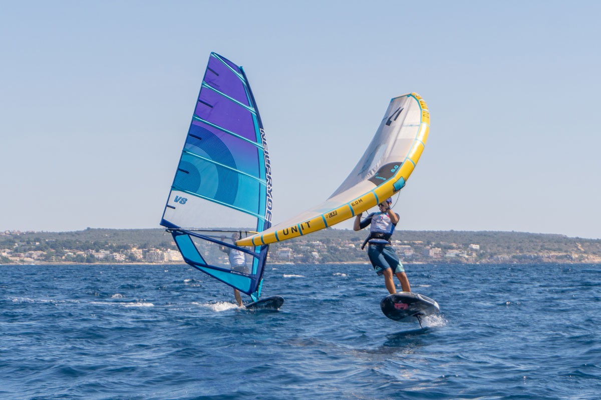 actualidad náutica, noticias náuticas, es caló surf school, club nàutic s'arenal, es calo, wing foil