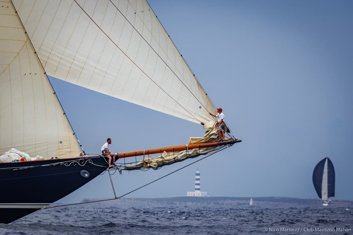 Más de 50 embarcaciones se dan cita en Menorca en la XIX Copa del Rey Repsol de Barcos de Época