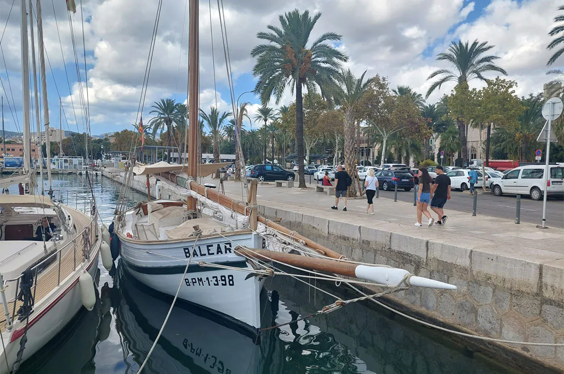 actualidad náutica, noticias náuticas, autoridad portuaria de baleares, apb, viu el port, puertas ab