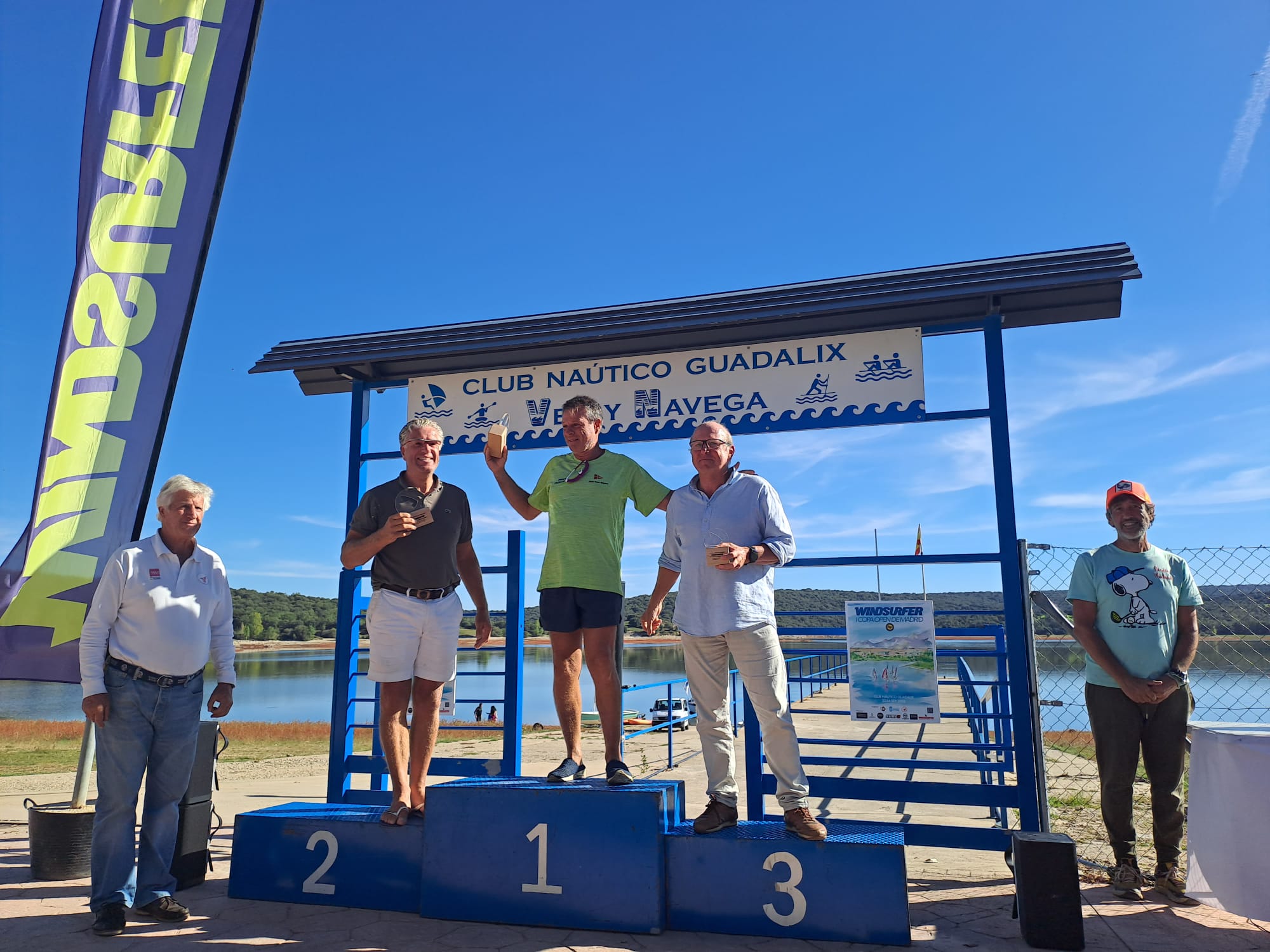 The sailors of the CNSA, Lluís Colomé and Enrique Mas, are crowned winners of the Windsurfer Open