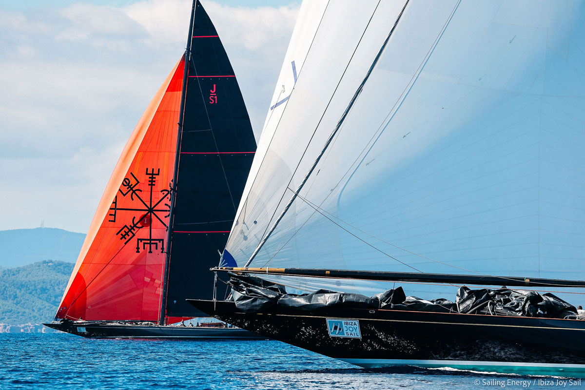 Moat, Dark Horse, Aurelius and Svea, maintain leaders in the Ibiza JoySail