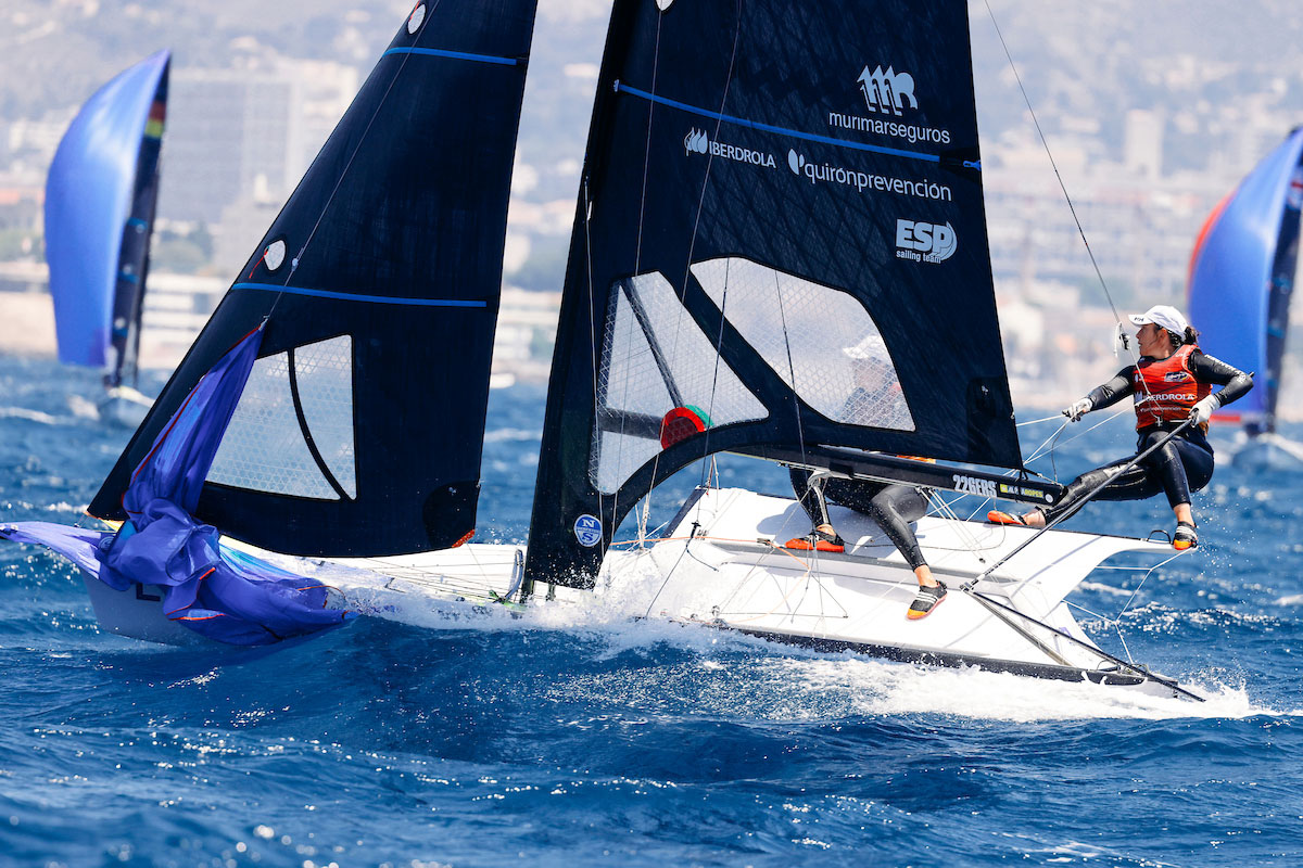 The Balearic-Galician duo of Barceló and Echegoyen in podium positions in the 49er FX European Champ