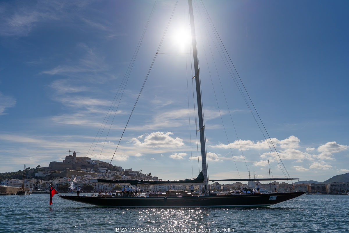 La Ibiza JoySail se reinventa y suma un día más de regatas en aguas pitiusas 