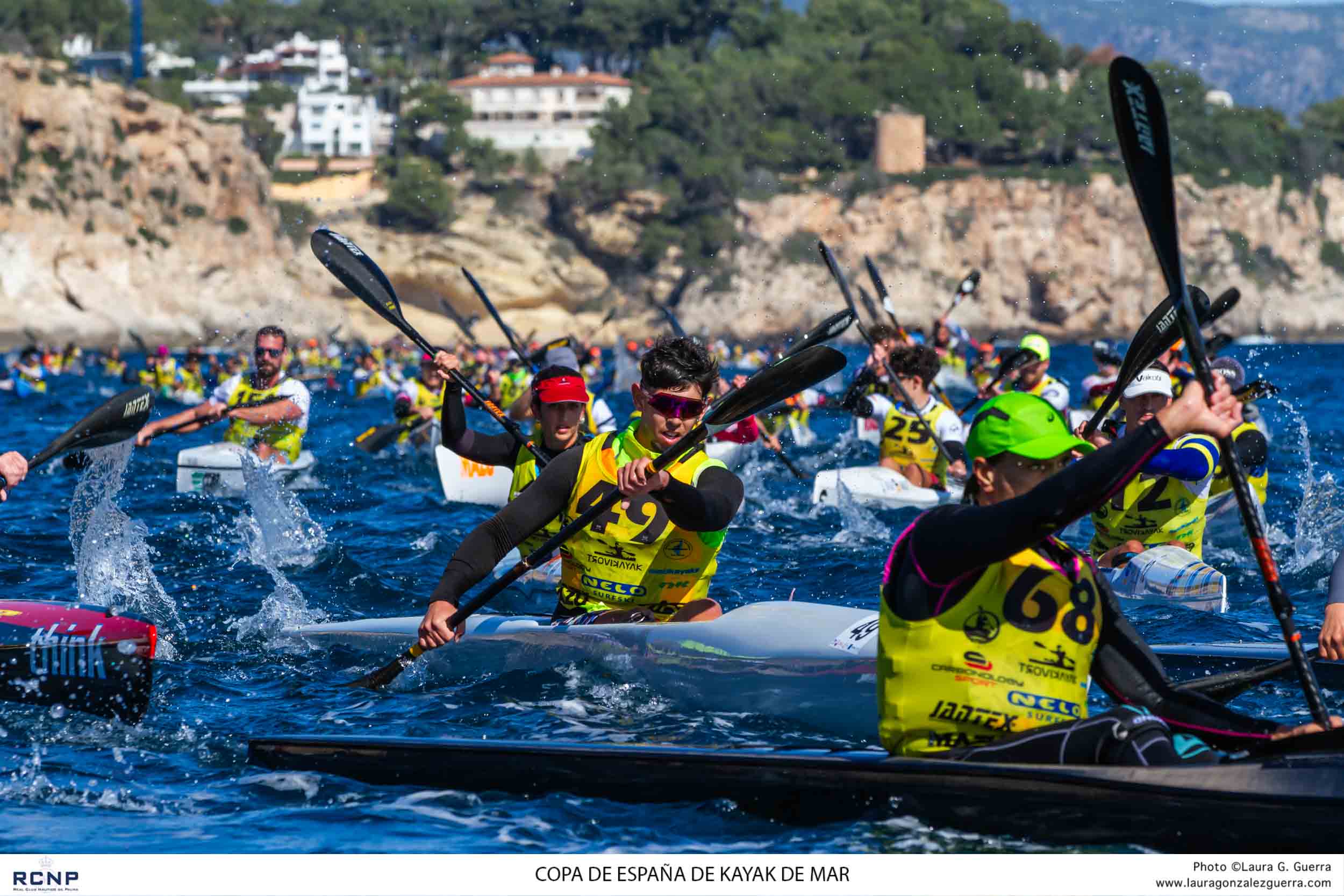 Balearic paddlers triumph in the Masters League for Veterans and Young Promises