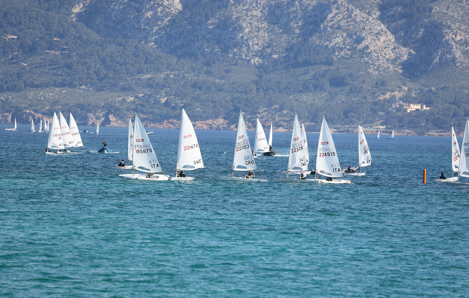 Los regatistas baleares afrontan con ganas el Campeonato de Europa sub21 de ILCA en Pollença