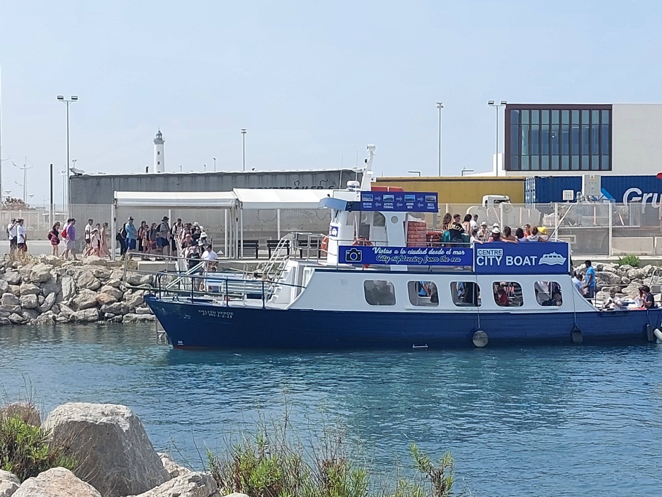 Sale a concurso público el servicio de bus náutico del puerto de Eivissa