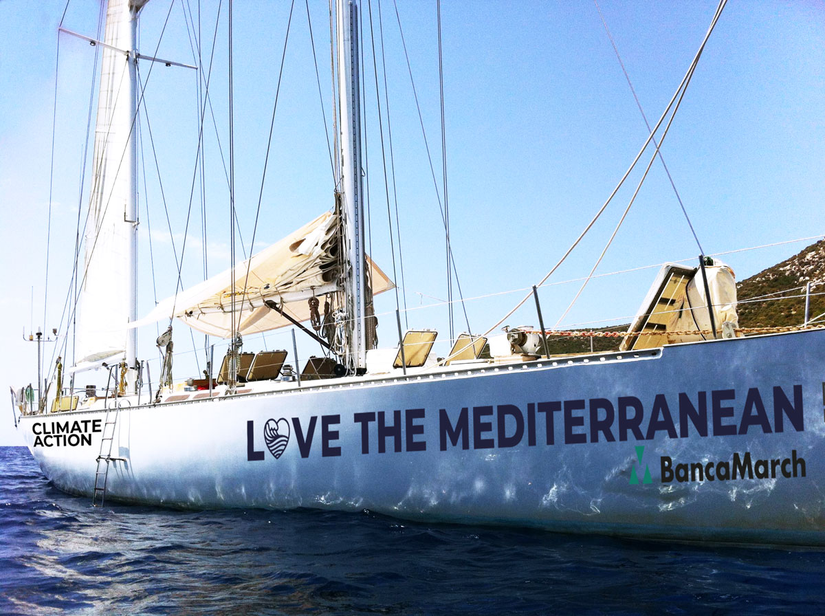 This is the renewed 'Galaxie', the 100% electric school sailing ship