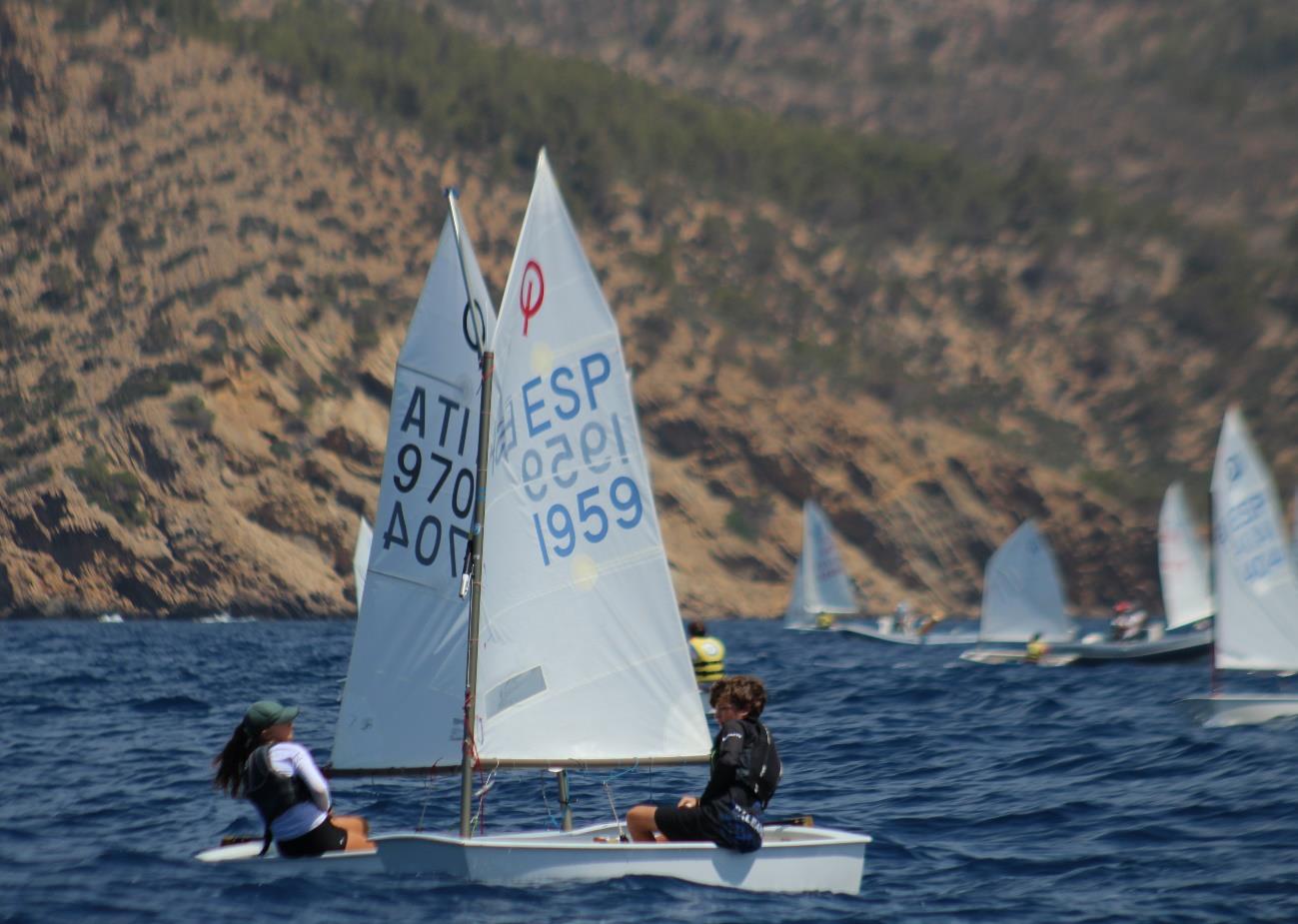 actualidad náutica, noticias náuticas, club de vela puerto de andratx, trofeo virgen del carmen, vel