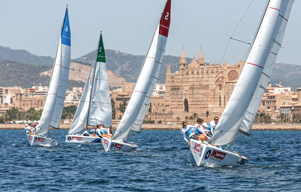 actualidad náutica, noticias náuticas, primera jornada, 42 Copa del Rey MAPFRE, vela, mar, ClubSwan 