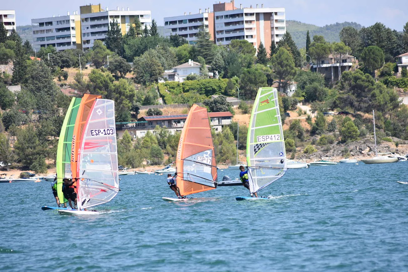 Héctor Pérez del Álamo se cuelga el bronce en la Copa de España de Raceboard Sub 21