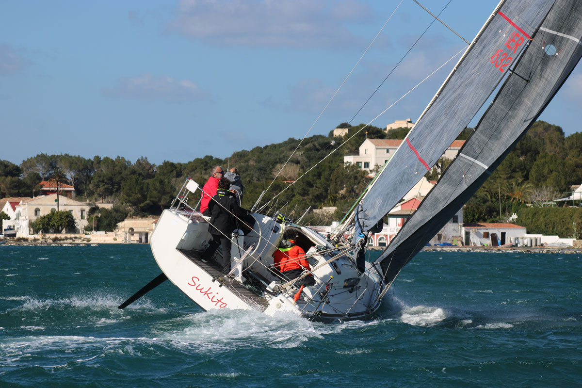 actualidad náutica, noticias náuticas, club marítimo mahón, regata, vela, crucero, pedros boat, alba