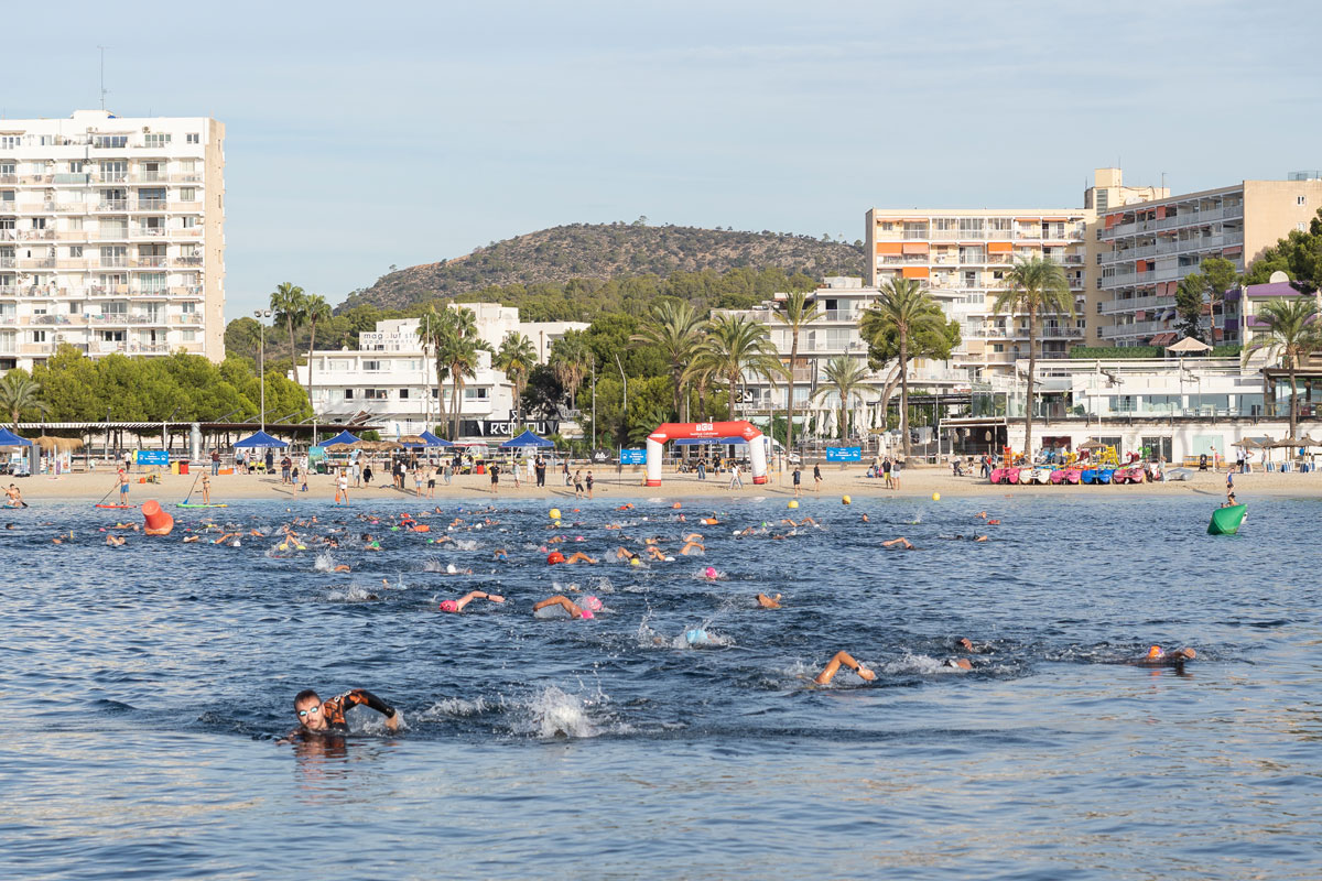 The 2nd Swim Around Sa Porrassa Gathers More Than 250 Swimmers at Magaluf Beach