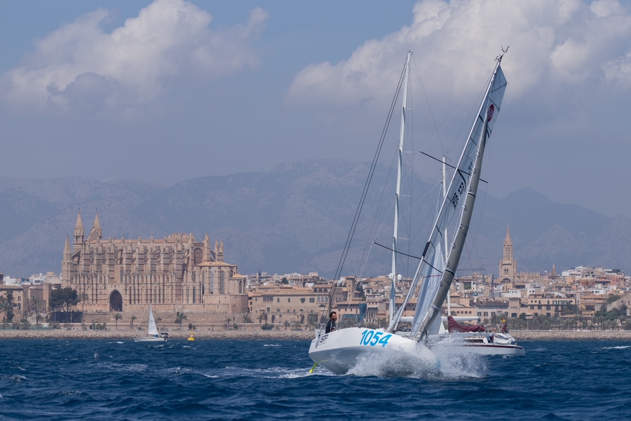 Los navegantes transoceánicos se preparan para un nuevo reto, la regata Palma-Melilla-Palma