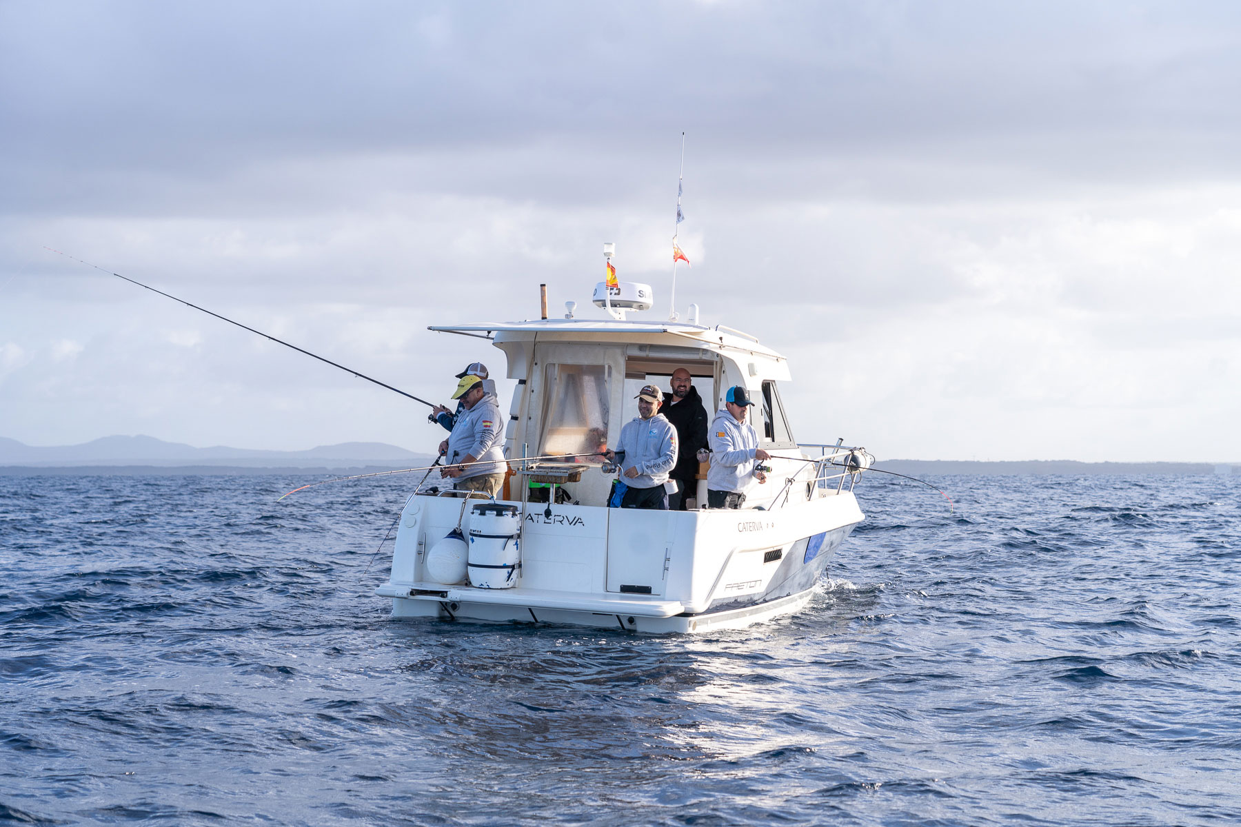 ACTUAlidad náutica, noticias náuticas, campeonato baleares, pesca, embarcación fondeada, club nàutic