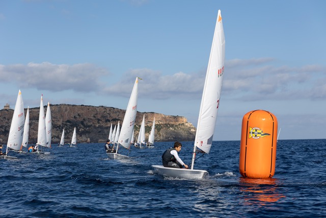 Llucía Salas y Nikko Palou conquistan la Copa Federación de ILCA 4 