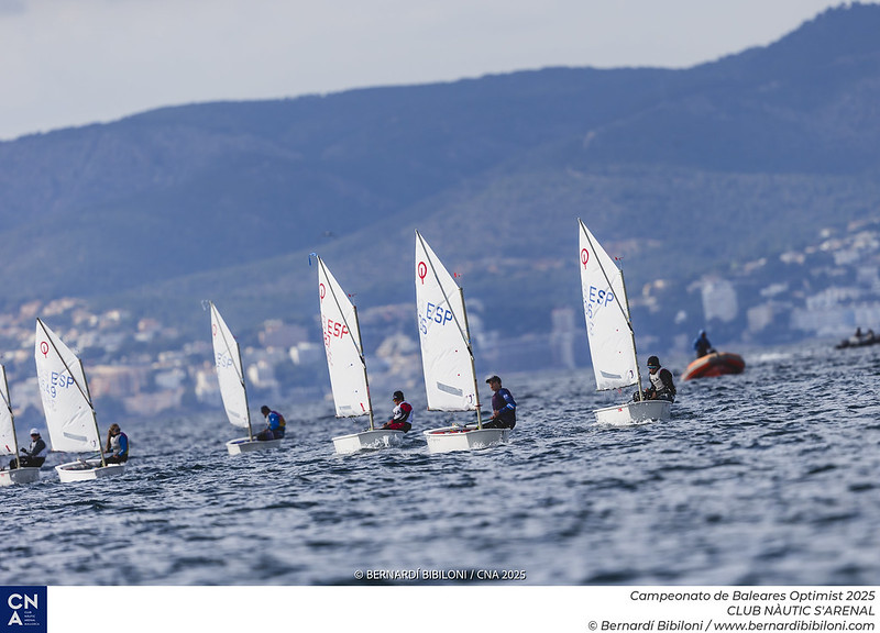 Arranca el Campeonato de Baleares de Optimist, cita clasificatoria para la Copa y Campeonato de Espa