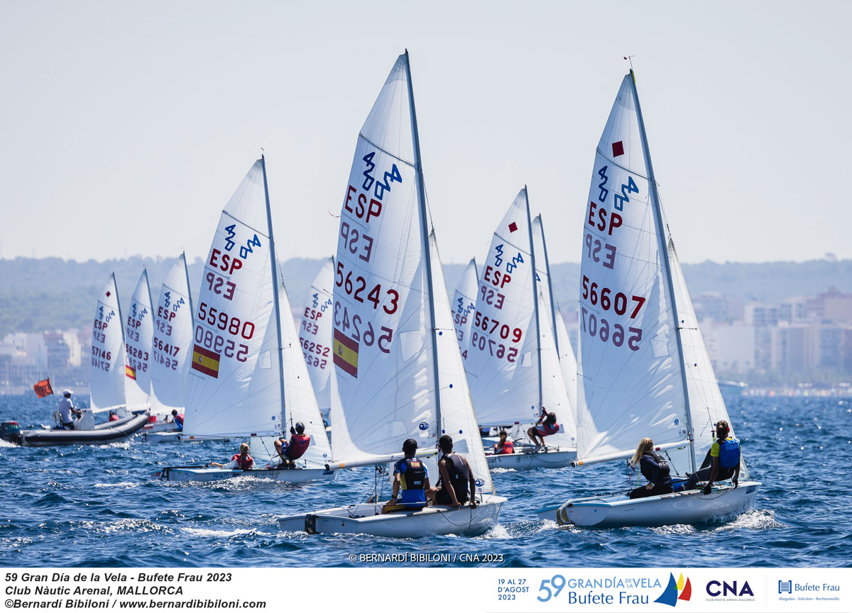 The Club Nàutic S’Arenal prepares for the most crowded day at the Great Day of Sailing - Bufete Frau