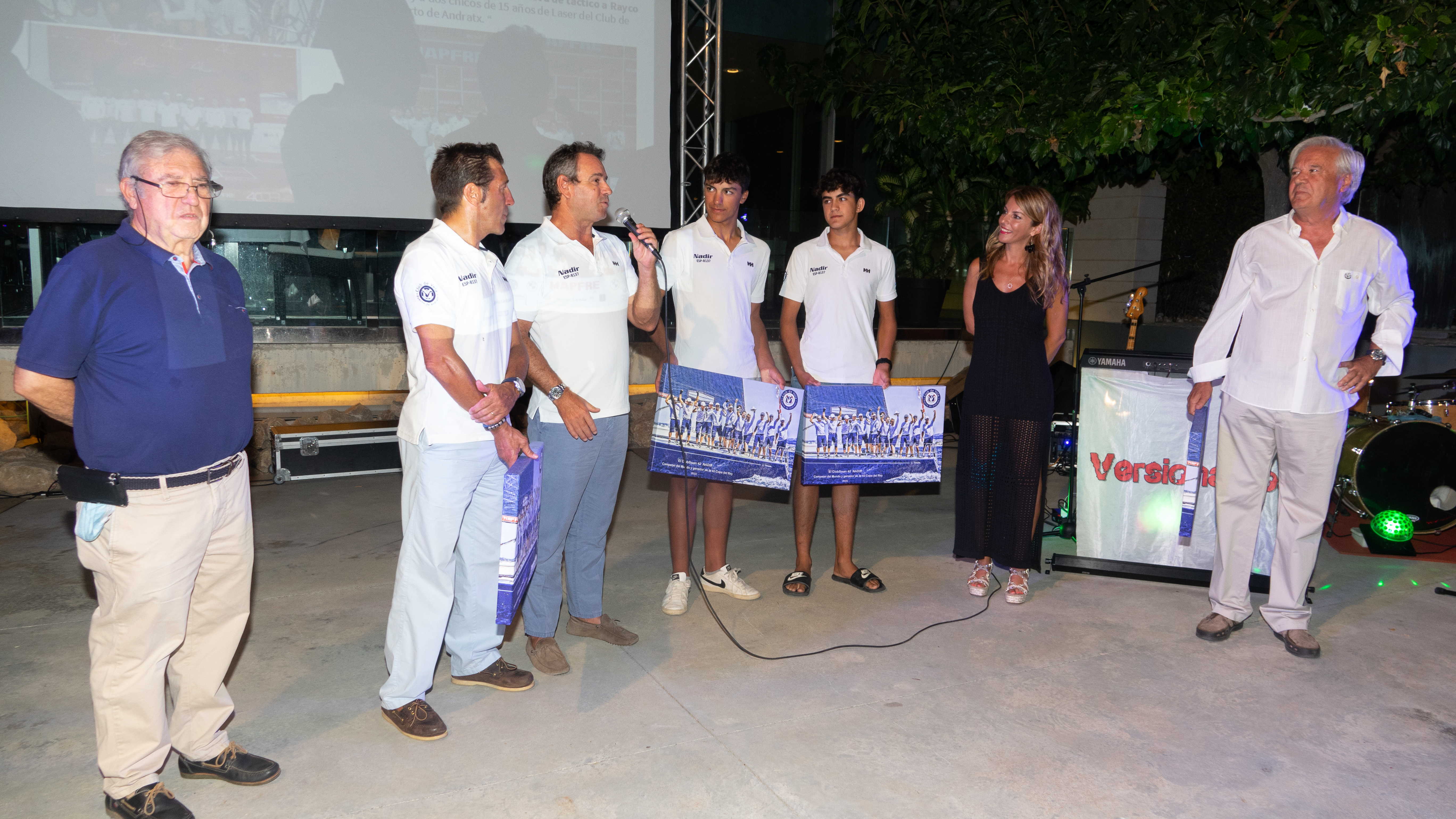 El CVPA homenajea a sus deportistas en la Nit de la Mar 2022