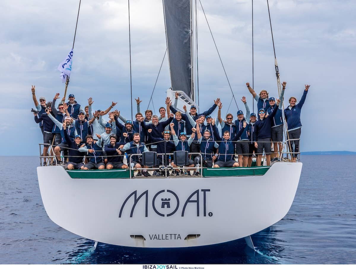 Moat establece el primer récord entre Palma e Ibiza en la Ibiza JoySail